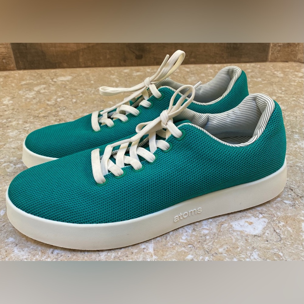 Atoms Uncommon Vibrant Green Sneakers Unisex Sz W10/M8.5 Excellent Preowned